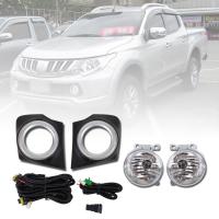 ชุดไฟตัดหมอก ไฟสปอร์ตไลท์ รุ่น มิตซูบิชิ ไทรทัน MITSUBISHI TRITON L200 ปี 2015 - 2018 พร้อมครอบ และชุดสายไฟ 1 ชุด