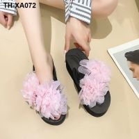 Slippers womens summer wear fashion flower flip-flops wedges muffins sweet net red beach shoes thick-soled flip flops