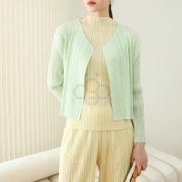 △❖ Aiden001 One Size Autumn And Spring Wrinkled Cardigan Basic Thin Section PP Solid Color Slim-Fit Long-Sleeved Jacket 8578