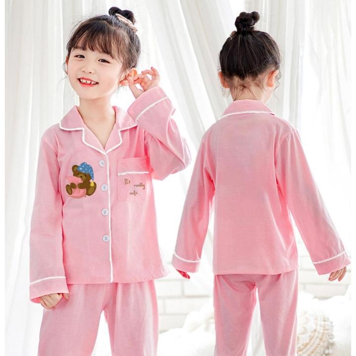 Bộ pijama Lụa Hàn Quốc cho Bé in hình cute sẽ là món quà tuyệt vời dành cho các bé yêu của bạn. Hãy cùng xem những hình ảnh đáng yêu và tinh tế này để lựa chọn cho bé yêu nhà mình món quà lý tưởng nhất.