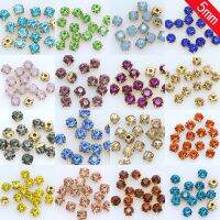 100ชิ้น5มิลลิเมตรเย็บบนแก้วคริสตัล Rhinestone หลังแบนเล็บสีทองเย็บปักถักร้อย DIY คริสตัลเย็บบนเสื้อผ้าชุดแต่งงานงานฝีมือ