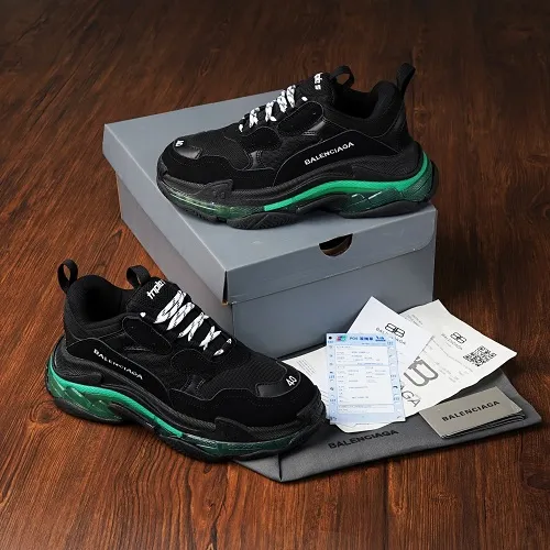 balenciaga triple s green sole