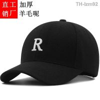 ? หมวกเบสบอลแฟชั่น Letters Rr hat thickening large male head circumference baseball cap winter