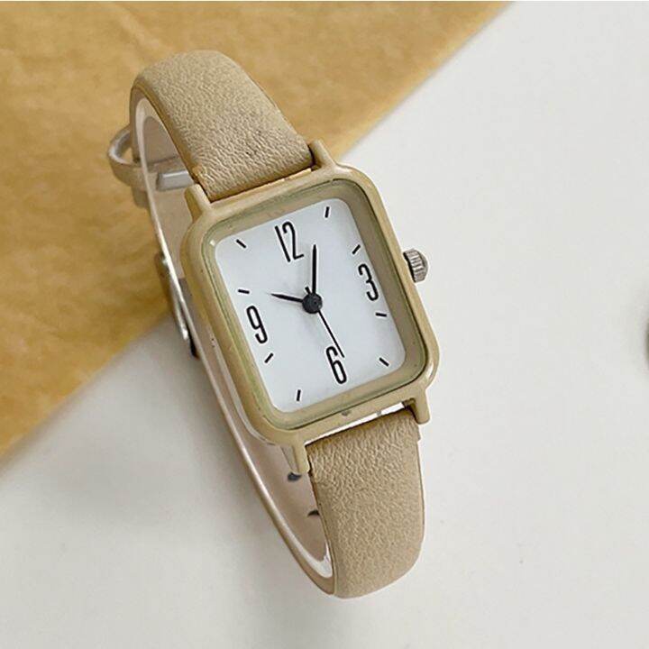 【QNTR】Ladies Square Quartz Watch Vintage Simple Digital Watch