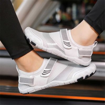 Bicolor Extra Large Sizes Sea Sandal Mens Slippers Luxury Mens Sneakers Luxury Shoes Sport Tenks High-end