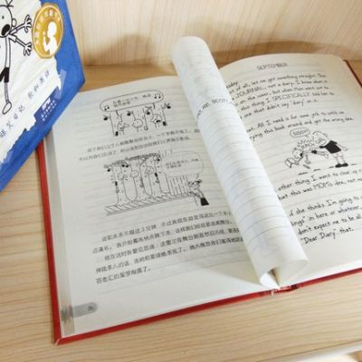 Diary of a Wimpy Kid Jeffkinney Volume 25 26 Humor Happy Laughter Notes Manga Comic Child English Chinese Book
