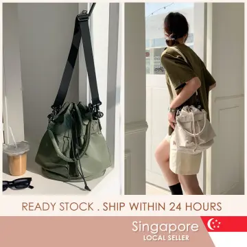 Oversized Bucket Bag Drawstring Design Solid Color Nylon Casual Style