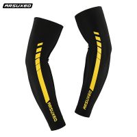 2023 New Fashion version Ice Sleeves Hand Sleeves Mens Sports Arm Guards Sunscreen Arm Covers Womens Summer Outdoor Driving Cycling Sleeves Breathable and Quick-Drying