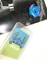 STITCH     ที่ห้อยบัตร  พร้อมที่ใส่บัตร   สายโยโย่    มีก้ามปูสวยงาม   ลาย  STITCH  สติทช์  ฟ้า  sky     ขนาด 4x4x1.5 cm ที่ใส่บัตรขนาด5.5x8.5cm (body 7x11cm) PMY SHOP