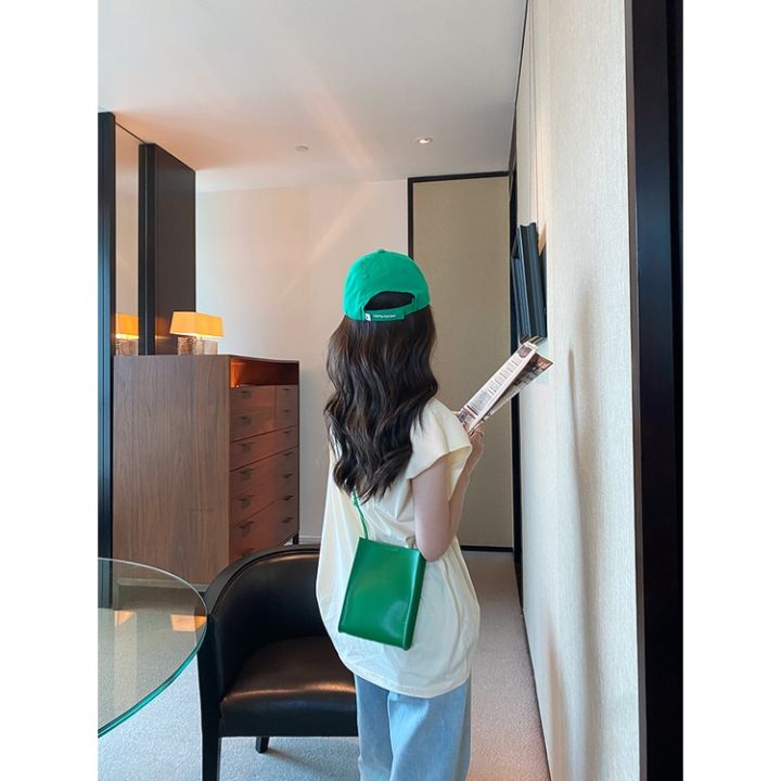 พร้อมส่ง-กระเป๋าแฟชั่นเกาหลีผู้หญิง-messenger-ขนาดเล็กกระเป๋าโทรศัพท์มือถือสีเขียวทอกระเป๋าสะพายน่ารัก