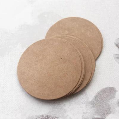 100pcs 5.5*5.5cm White Black Brown Kraft Paper Tags Round Luggage Note Wedding Name Cards Blank Price Tag Without Hole Artificial Flowers  Plants