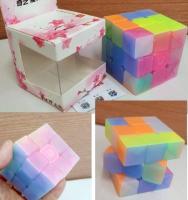 ลูกบิด รูบิคผึกสมอง ทรงลูกบาศก์ 3x3x3 ฝึกสมอง เพิ่มไอคิว ลื่น ทน QIYI CUBE