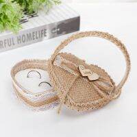 [HOT 2023] ดอกไม้หูตะกร้ากล่องวันวาเลนไทน์โรแมนติก Burlap Bow ที่เก็บแหวน Handmade ต่างหูเครื่องประดับของตกแต่งงานแต่งงาน