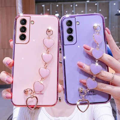 「Enjoy electronic」 Luxury Love Heart Wrist Chain Phone Case For Samsung Galaxy S22 S21 S20 S10 S9 A13 A23 A33 A53 A32 A12 A52 Plating Bumper Cover