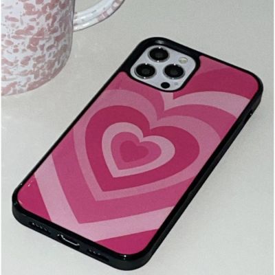 m3m เคสวัยรุ่น เคสแฟชั่น เคสแบบใส (pre-orderจากเกาหลี) mafavarchive - Hot pink Heartbeam epoxy case เคสมือถือคลุมรอบเครื่อง ขอบยางดำ ลายหัวใจ สีชมพูเข้ม เคสกันกระแทก เคสI PHON E