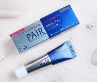 Pair Acne Cream W 14g ครีมแต้มสิวจากญี่ปุ่น ลดอาการบวม แดง เนื่องจากสิวอักเสบ  คืนความชุ่มชื่นสู่ผิว