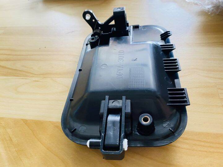 มือจับเปิดประตูกลางบานสไลด์-นอกตัวรถ-ด้านขวา-ตงฟง-dfm-dfsk-sokon-mini-van-v27