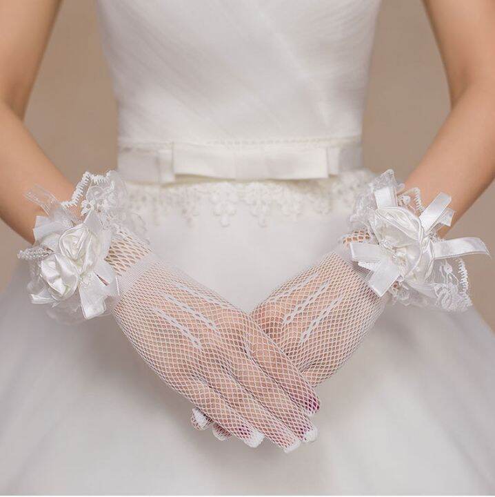 elegant-flowers-short-bridal-gloves-fingers-wedding-gloves-white-ivory-bridal-accessories