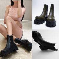 【Available】New ZAˉBoots Womens Shoes Black Thick Sole Elevated Sole Round Toe Martin Boots Plush Chelsea Short Boots