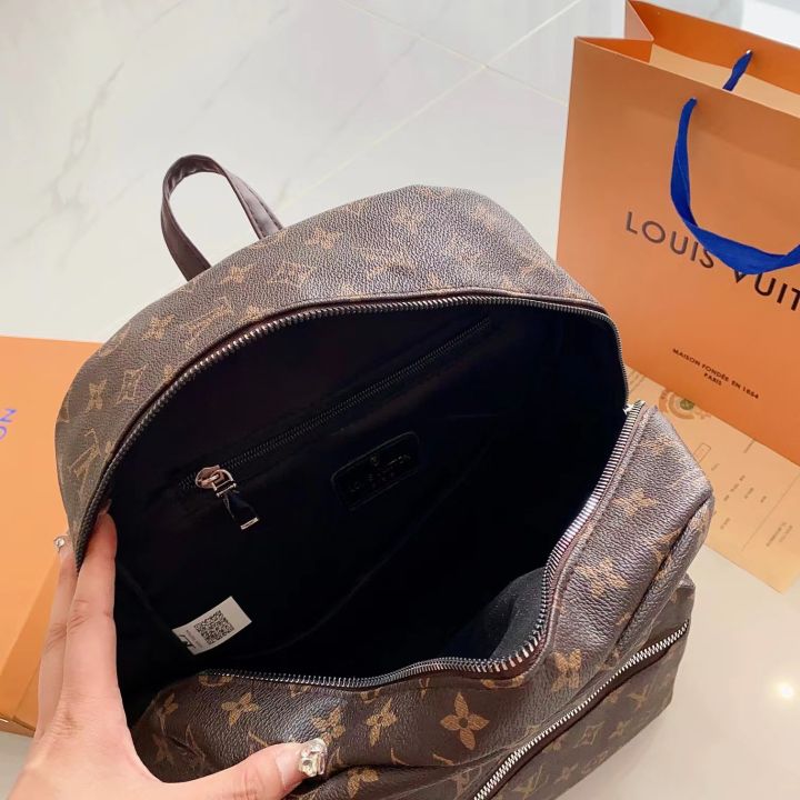 lv-กระเป๋าเป้สะพายหลังสำหรับผู้หญิง-ปีดอลกระเป๋าถือ-lv-สไตล์ตามท้องถนนของแท้กระเป๋านักเรียนไปโรงเรียน2023-mode-korea-ใหม่ใช้ได้ทั้งชายและหญิงกระเป๋าสะพายหลังความจุมากกระเป๋าเป้