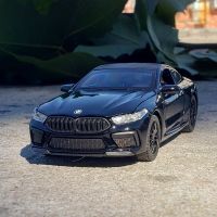 1:32 BMW M8 IM Supercar Diecast &amp; Mainan Kendaraan Logam Mainan Mobil รุ่น Suara Ringan Koleksi Mainan Anak-Anak