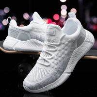 New Men Light Running Shoes 2022 Hot Sneakers Breathable Brand Outdoor Walking Sneakers Comfort Sport Shoes Plus Large Size39-46