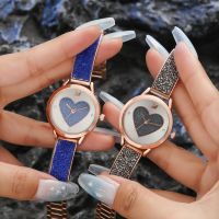 【July】 Foreign trade new swan bracelet watch love female shiny crystal strap simple peach heart lady heart-shaped quartz