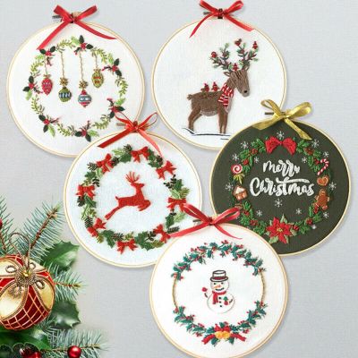 Xmas Embroidery Cross Stitch Kits DIY Christmas Embroidery Shed Sewing Kit With Embroidery Hoop Hand-stitched Decor Ornament Needlework
