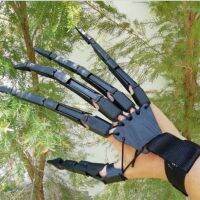 【HOT】❄○ Articulated Fingers Scarry Fake Hands Horror Claw Props