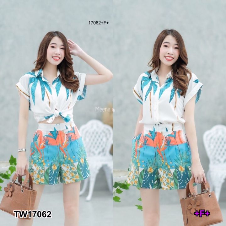 tw17062-set-2-ชิ้น-เสื้อเชิ้ตแขนเบิ้ลลายต้นมะพร้าว-กางเกงขาสั้นลายต้นมะพร้าว