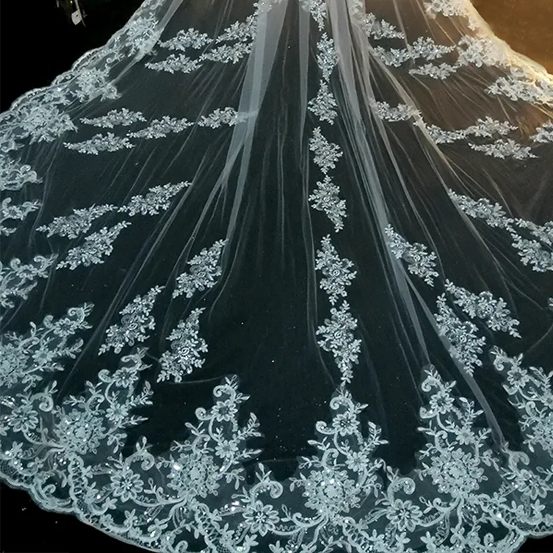 5m 4m 3m Long Wedding Bridal Veils Lace Appiques Edge 1 T Tulle Cathedral  Veil with Comb Ivory Luxury Velo De Novia Voile Mariee