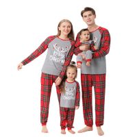 Family Matching Pajamas Sets, Christmas Plaid Print Letter Merry Christmas Elk พิมพ์เสื้อแขนยาวพร้อมกางเกงขายาวสำหรับแม่พ่อเด็กทารก