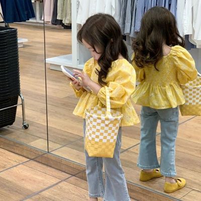 ▣ 【ชุดเด็กผู้หญิง】เสื้อเชิ้ตแขนพัฟ ผ้าชีฟอง ลายดอกไม้ สีเหลือง สไตล์เกาหลี ตะวันตก แฟชั่นฤดูใบไม้ผลิ สําหรับเด็กผู้หญิง 2023