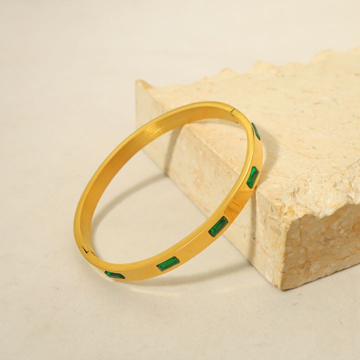 cod-ins-and-all-match-green-grandmother-zircon-titanium-steel-bracelet-fade-plated-gold-geometric-retro-female
