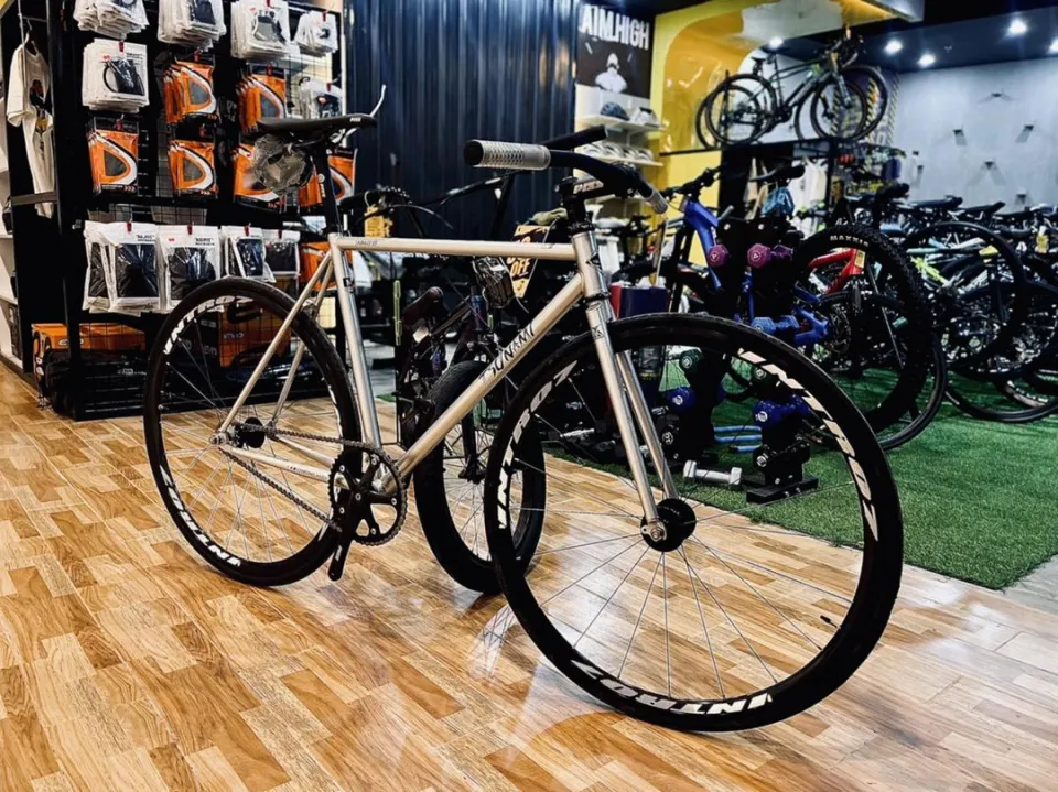 single speed track bike