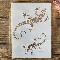 A4 29cm Two Gecko DIY Layering Stencils Wall Painting Scrapbook Coloring Embossing Album Decorative Template Rulers  Stencils