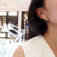 SWAN - Olivia Gold Shape Earring ต่างหูเงินแท้ ฝังเพชรคิวบิกเซอร์โคเนีย cubic zirconia