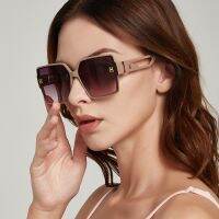 Large box copied piece H sunglasses 2023 new hollow out its leg sunglasses women sunglasses glasses -nmj0615