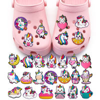 Jibbitz ชุดการ์ตูนยูนิคอร์นสีสันสดใสใหม่1ชิ้นพวงกุญแจรูปรองเท้า Crocs ปุ่ม DIY ตกแต่งพีวีซีหมุดเครื่องประดับสำหรับเด็กเล็กเด็กผู้หญิงผู้หญิง X-Mas ของขวัญน่ารัก