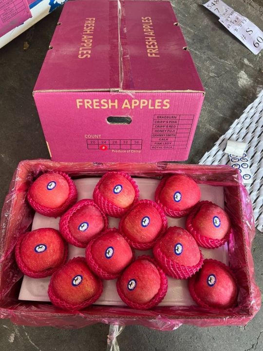 แอปเปิ้ล-ฟูจิ-fuji-apple-ตราม้า-กล่องชมพู-28-32-ลูก-ลัง-นำเข้าจากจีน