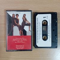 Pointer Sisters / The eighth studio album / Black &amp; White (1981) Cassette เทปรับประกันไม่มีอัดทับ มีเก็บเงินปลายทาง / 0826