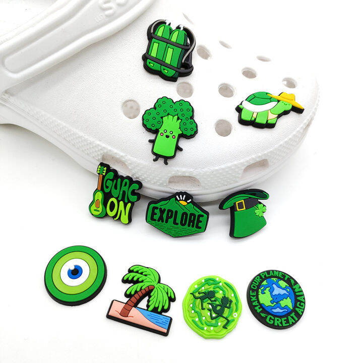 20 Pcs Space Theme Crocs Shoes Charms Shoes Decoration Charms For Clog  Sandals Shoes Accessories Gifts | Fruugo BH