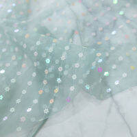 100X130ซม. ลูกไม้ตาข่ายผ้า Tulle สีเขียวชิ้นส่วนเล็กๆเลื่อม DIY พื้นหลังตกแต่งกระโปรงชุดแต่งงาน Fabric