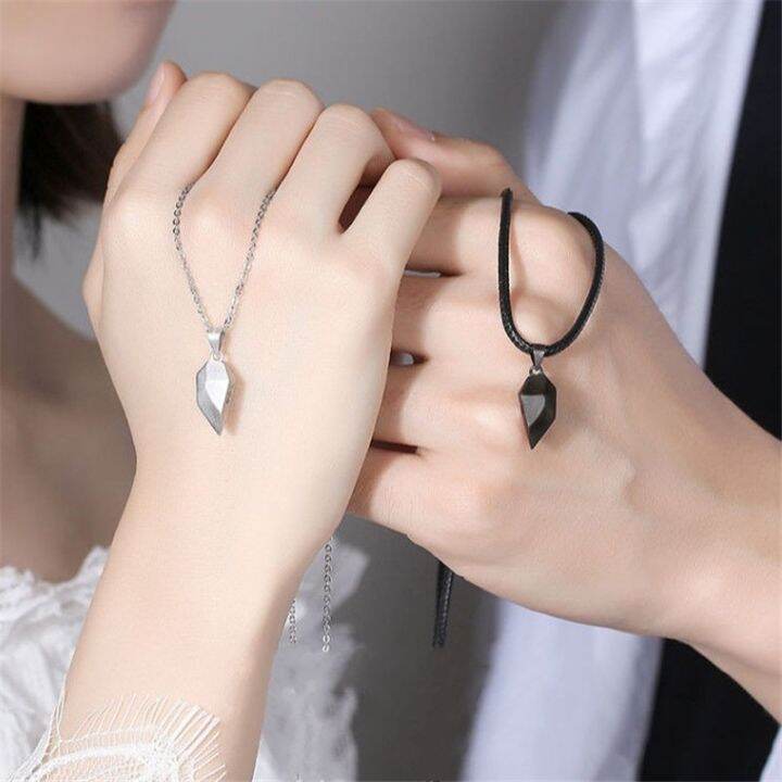 korean-fashion-magnetic-couple-necklace-for-lovers-gothic-punk-heart-pendant-necklace-for-men-women-necklaces-party-gift-jewelry