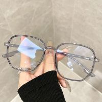 Glasses ins high-value plain makeup artifact anti-blue light radiation female myopia degree male net red eye protection transparent gray frame