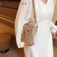 LEFTSIDE Retro Solid Color Leather Crossbody Bags for Women 2023 Luxury Designer Korean Fashion Female Flap Bag Lady Handbags