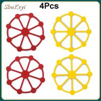 SHUKEYI 4Pcs กันลื่น เสื่อขาตั้งสามขา สีแดงและสีเหลือง ซิลิโคนทำจากซิลิโคน เสื่อฉนวนกันความร้อน ใช้งานได้จริง แข็งแรงทนทาน แผ่นรองแก้ว ห้องครัวและโต๊ะ