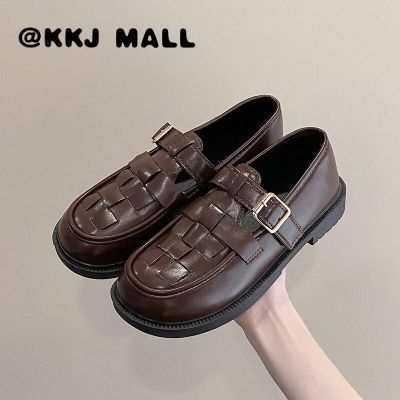 KKJ MALL Womens Shoes 2022 New British Style Small Leather Shoes Womens Autumn Slip-on Loafers Thick-soled Casual Beanie Shoes R Work Shoes