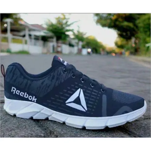 Sepatu sport 2024 reebok terbaru