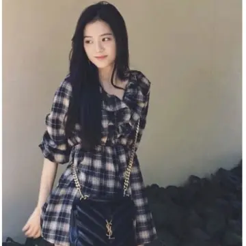 Mùa thu diện chân váy xếp ly đẹp như Jisoo, Rosé